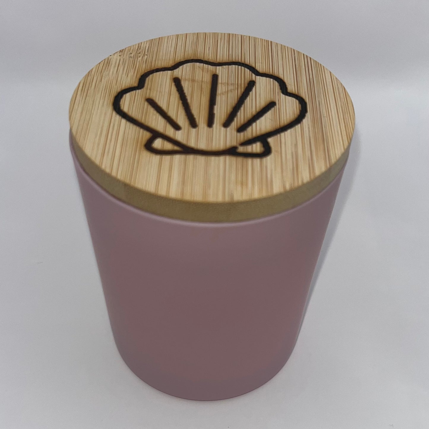 Southern Garden: Wood and Honeysuckle Custom Lid Soy Candle